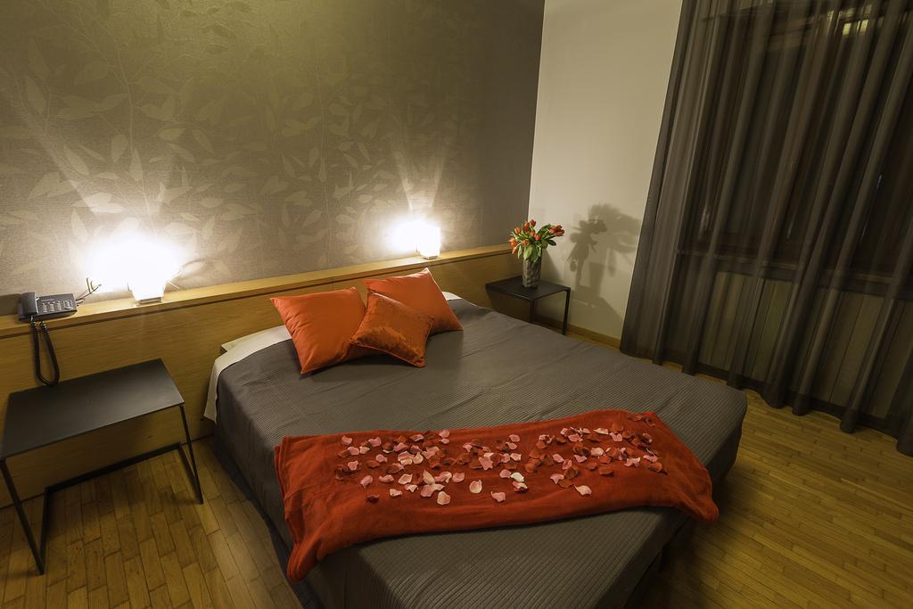 Capo Horn Hotel Darfo Boario Terme Exterior foto